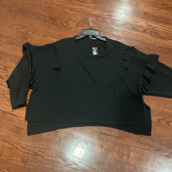 EXPRESS Black Hi-Lo Ruffled Long sleeves Blouse NWT - Picture 3 of 5
